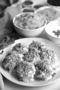 Dahi Golgappa