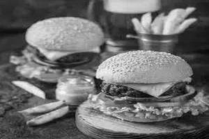 Spicy Paneer Burger