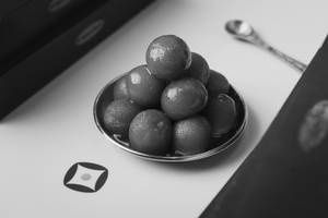 Chinna Chinna Gulab Jamun