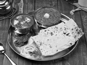 Paneer Butter Masala, Dal Makhani, Rumali Roti Thali