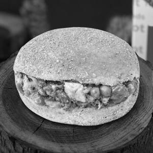 Stuffed Paneer Goan Poie