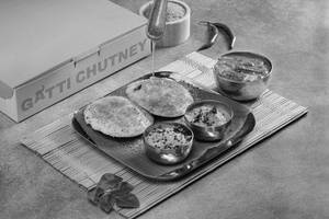 Ghee Pudi Idli (2 Pcs)