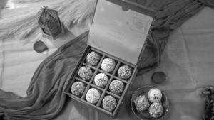 Luxury Laddus Spl Box (9 Pcs)
