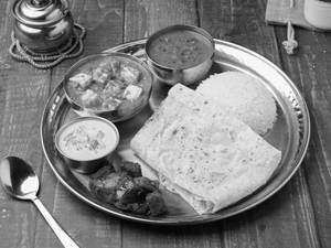 Butter Paneer, Dal Makhani Deluxe Thali
