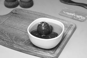 Gulab Jamun (3 Pcs)