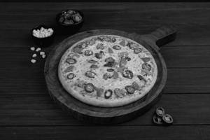 Hot Passion Pizza