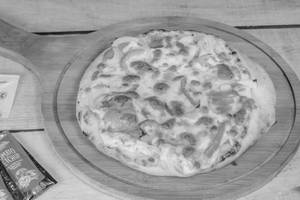 Cheese Capsicum Pizza