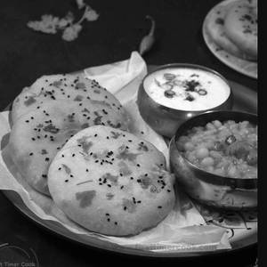 1 Stuffed Kulcha