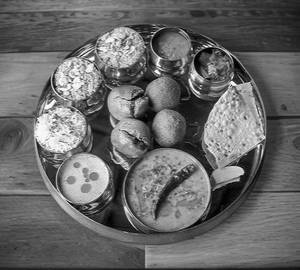 Nivedhyam Special Thali