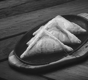 Chicken puff