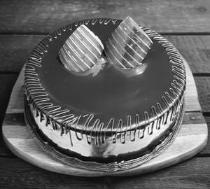 Chocolate Cake (300 Gms)
