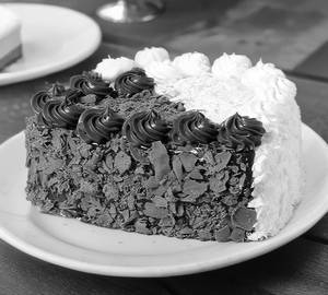 Double Delight Cake Half Kg