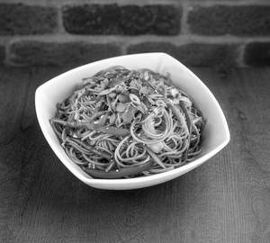 Hakka Style Soft Noodles Veg