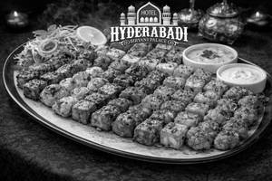 HHBP Spl Veg  Mix Platter  ( Veg) (30pcs)