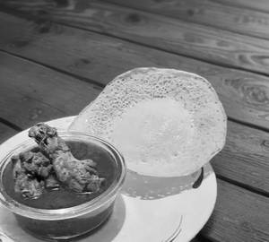 3 Appam+ Chicken Curry