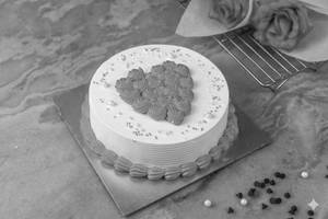 Heart Anniversary Special Cake