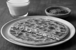 Paneer Paratha (1pc)