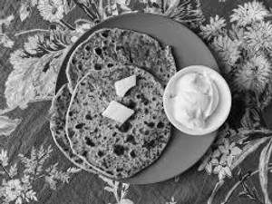 2 pizza paratha+curd