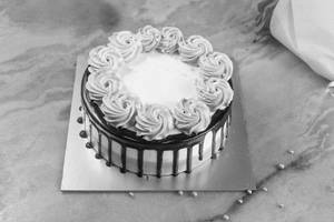 Strawberry Twist Cake