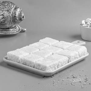 White Kalakand (4 Pieces)