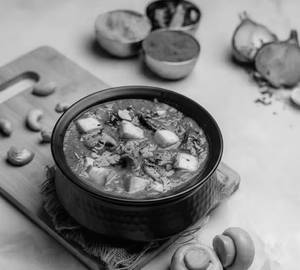 Paneer Harimirchi Do Pyaza
