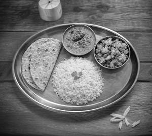 Mini veg thali