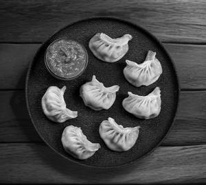 Peri Peri Chicken Momos - 6pcs