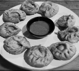 Paneer Mushroom Crunchy Fried Dimsum