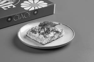 The Lamb Bolognese Square