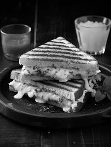Chicken And Cheese Melt Sandwich
