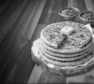 Aloo Pratha With Butter2 Pc