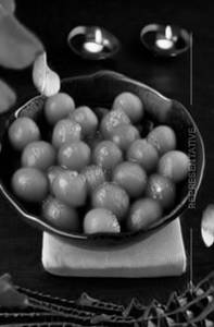 Mini Gulab Jamun.