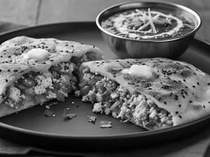 Stuffed Kulcha with Dal Makhani                                                  