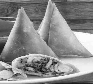 Sweet corn samosa (5)pcs