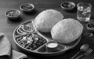 CHOLE BHATURE