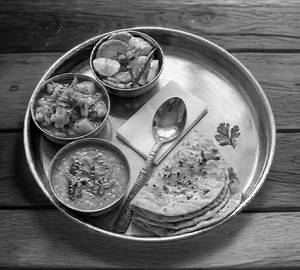 Plain Thali [Serves 1]