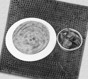 Chicken Chilli With Lachha Paratha