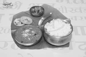 Aambat Varan + Bhat Combo