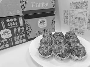 Royal Dryfruit Pistachio Ball