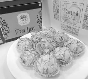 Royal Dryfruit Almond Ball