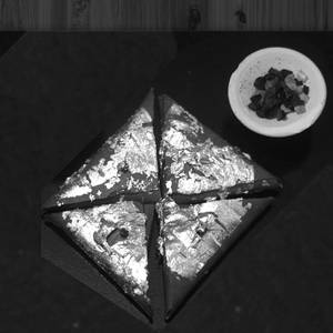 Maghai Supari Sweet Paan (Contains Supari, Lime Paste) [2 Pairs]