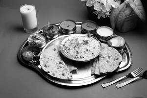 Patangg's Maharaja Thali