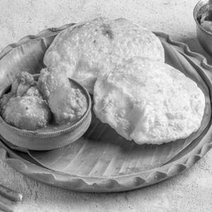 Radha Ballabhi with Aloo Dum