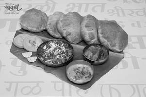 Kurma Bhaji + 5 Puri Combo