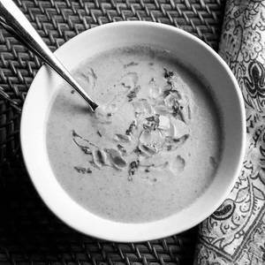 Brocoli almond soup