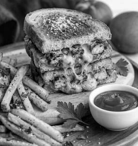 Tandoori Paneer Sandwich