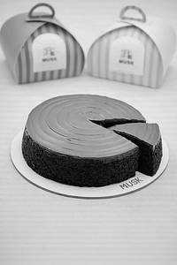 Chocolate Mud Cake Full 700gms