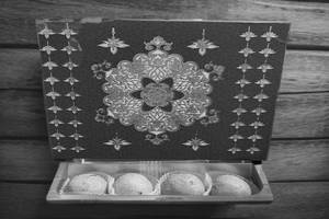 Assorted Besan Atta Pinni Sooji Laddu 12 Pc Gift Box