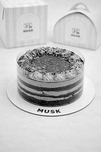Choco Creme Cake
