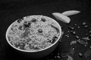 Raw Mango Rice ( Mavinakayi Chitranna)
